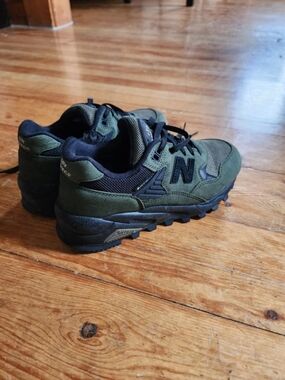 New Balance Woman's Olive Green and Black Trail Sneakers